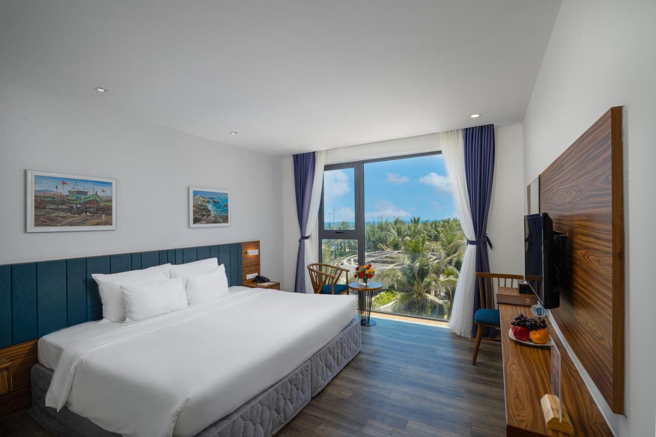 Sala Tuy Hoa Beach Hotel Bagian luar foto