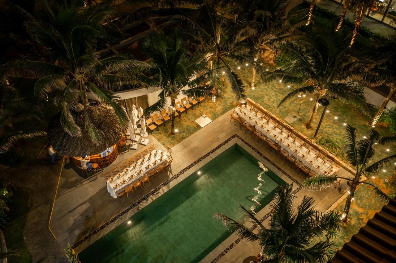 Sala Tuy Hoa Beach Hotel Bagian luar foto