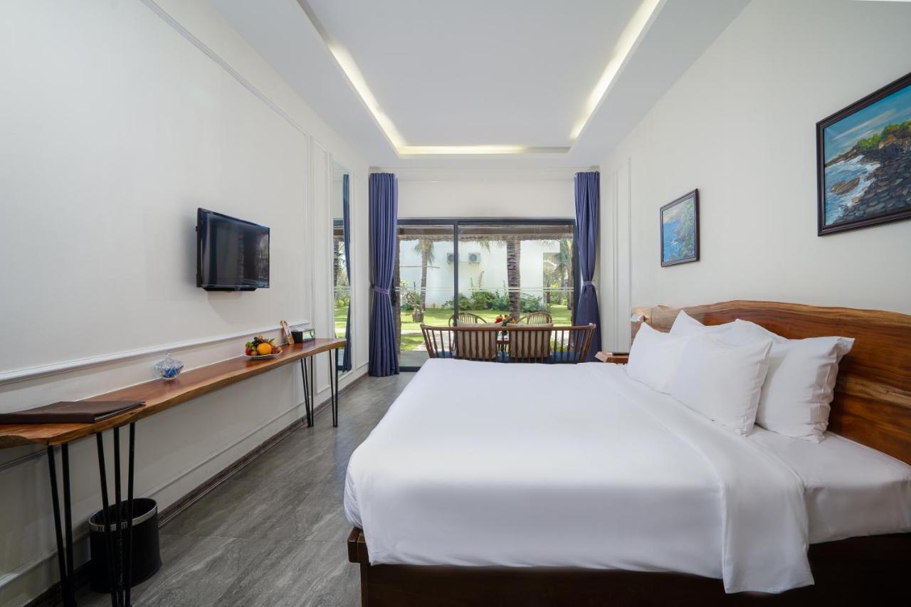 Sala Tuy Hoa Beach Hotel Bagian luar foto
