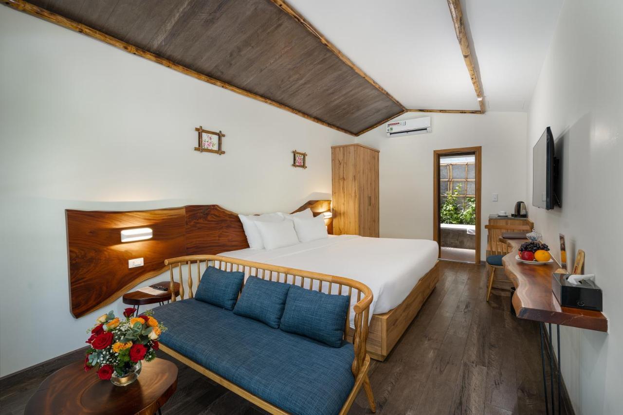 Sala Tuy Hoa Beach Hotel Bagian luar foto
