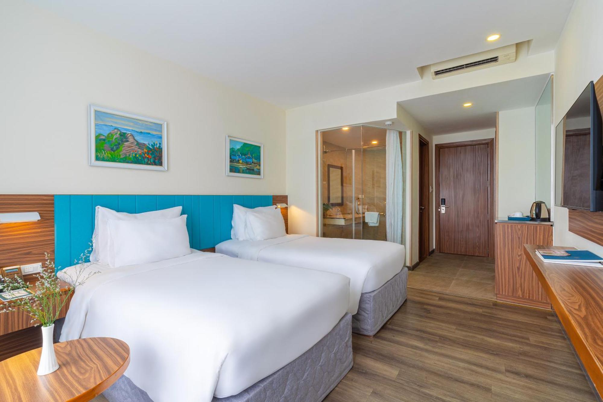 Sala Tuy Hoa Beach Hotel Bagian luar foto