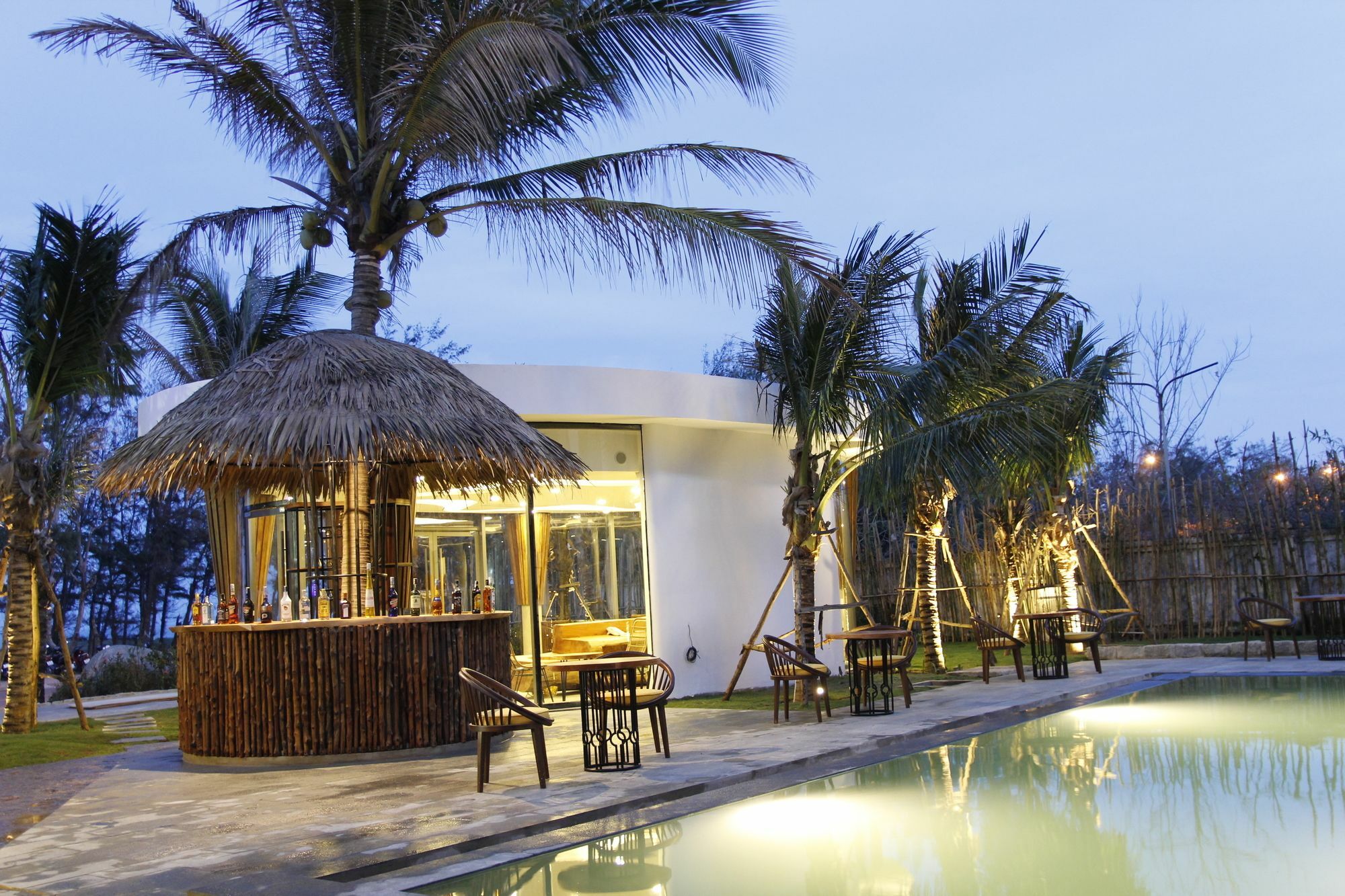 Sala Tuy Hoa Beach Hotel Bagian luar foto